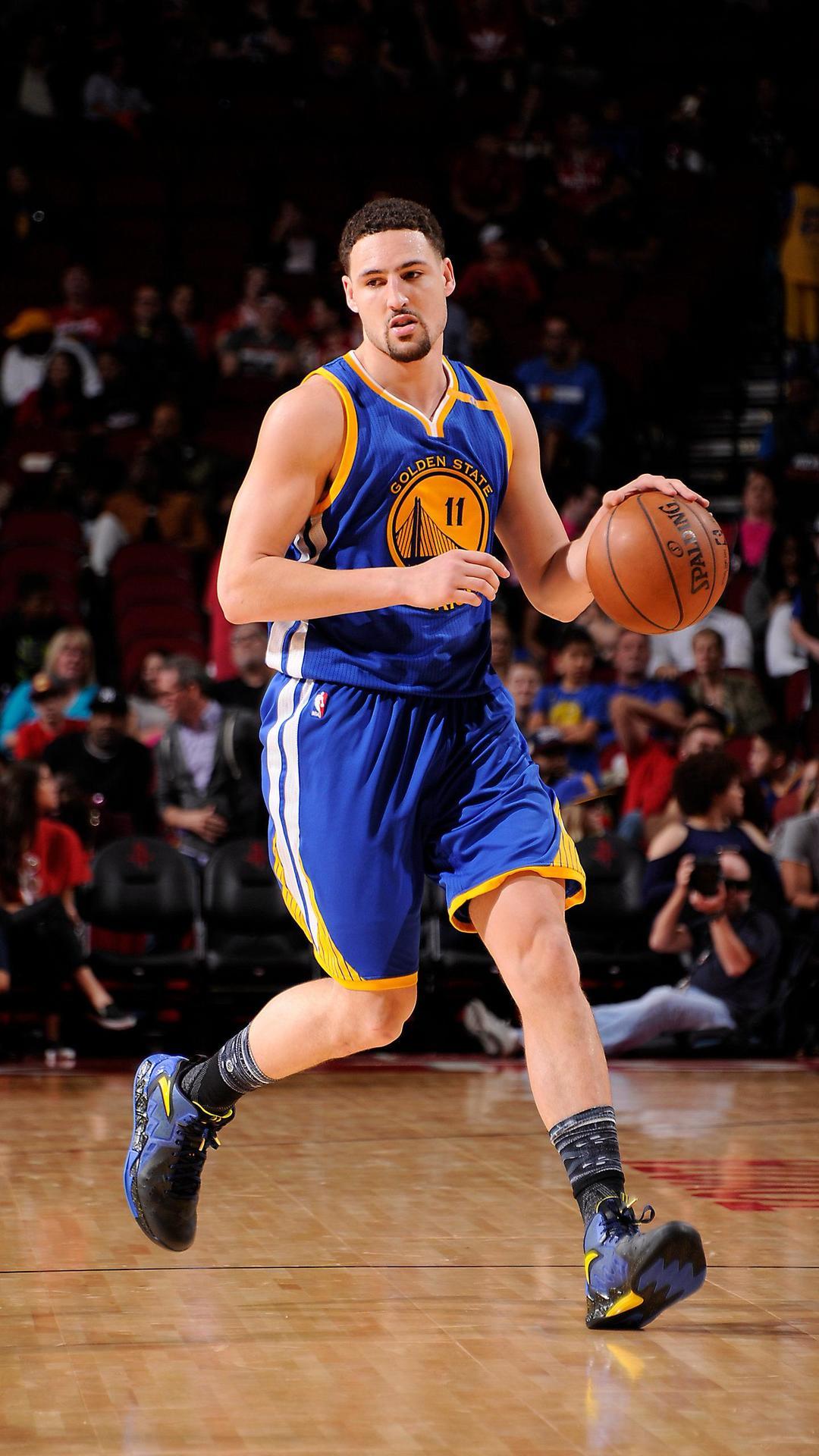 体坛：夏窗不少意向球员在了解亚泰队资金状况后都选择了观望（体坛：亚泰资金状况影响夏窗引援，多名意向球员选择观望）