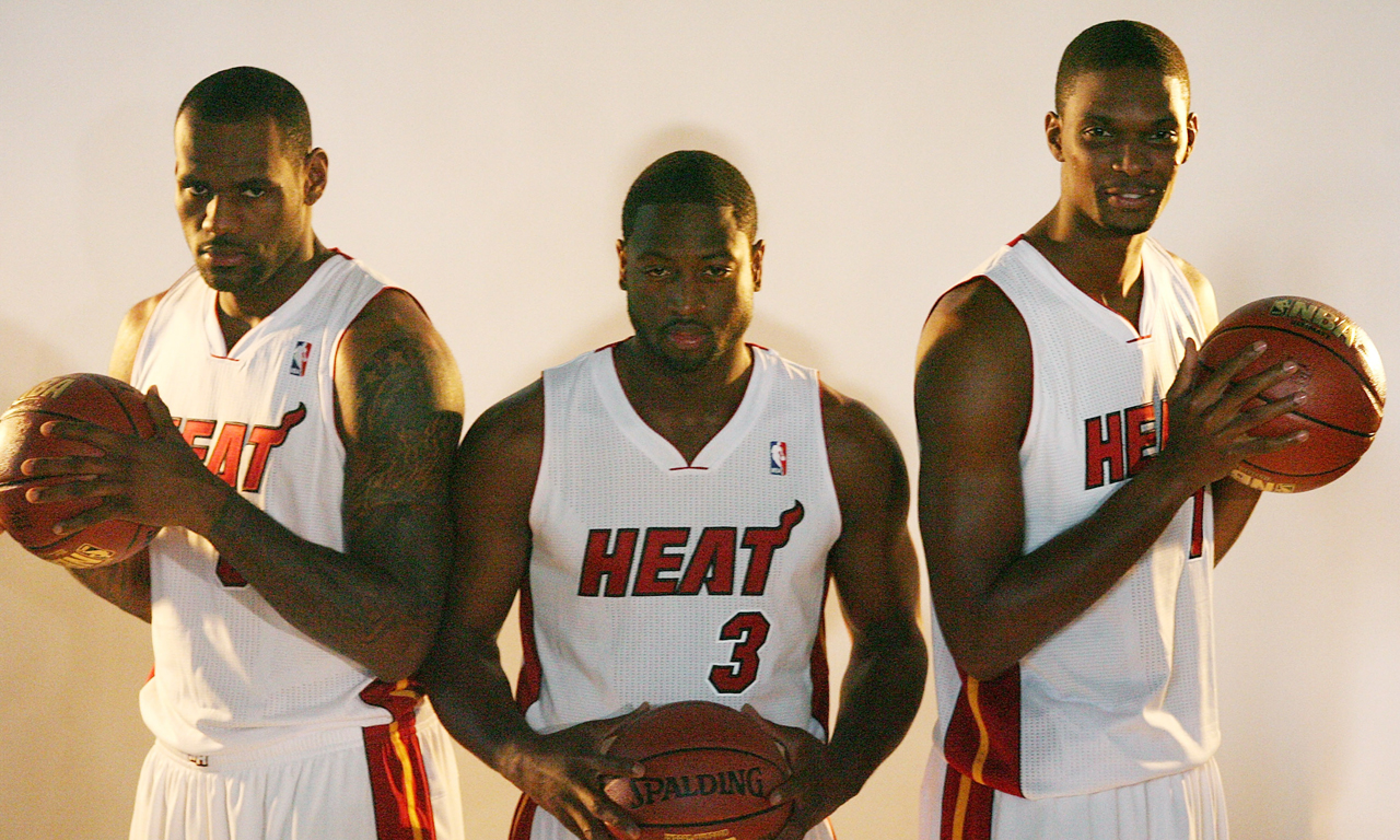 李磊：国安原本有夺得双冠的机会，配得上足协杯冠军荣誉（李磊：国安曾握双冠良机，足协杯冠军当之无愧）