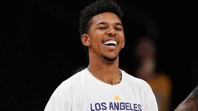 阿尔卡拉斯透露：让自己在球场上势不可挡的秘诀（阿尔卡拉斯揭秘：如何在赛场所向披靡）