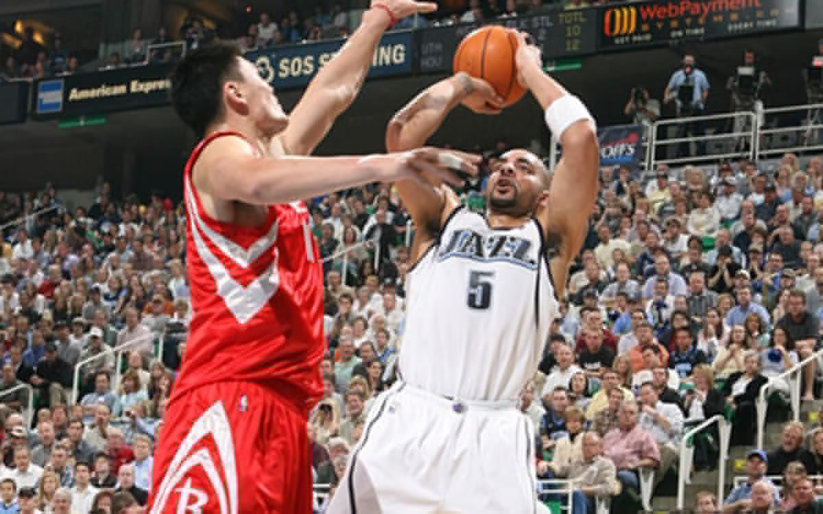 徐根宝：说我落伍的都不知道，我每天要看曼城、巴萨的比赛（徐根宝回应落伍质疑：我每天都看曼城和巴萨的比赛）