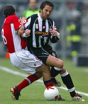 欧冠联赛 - 马赛对阵亚特兰大（欧冠：马赛迎战亚特兰大）