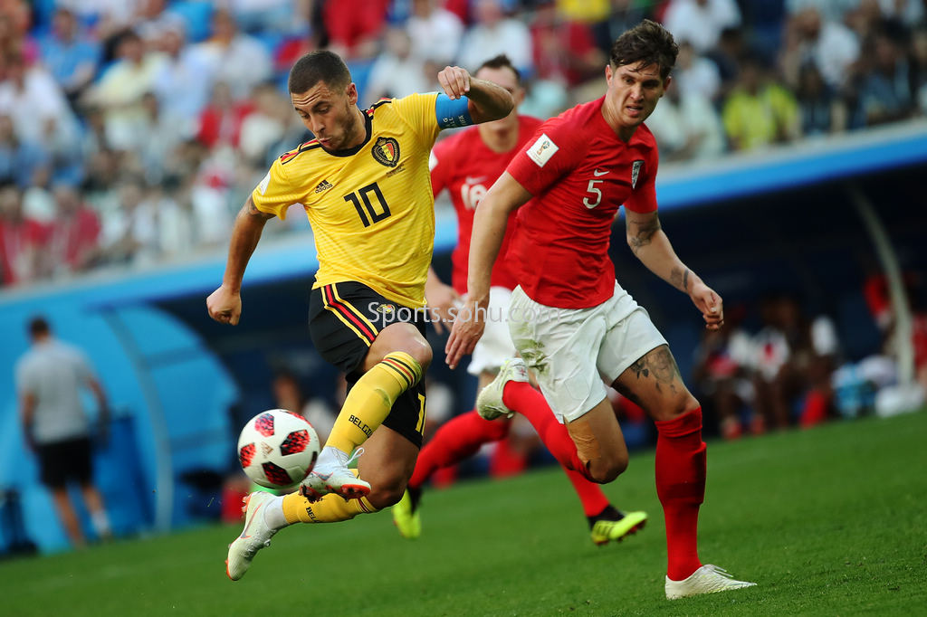 拜仁欧冠战巴黎大名单：凯恩领衔，诺伊尔、卡尔在列（拜仁欧冠迎战巴黎大名单：凯恩压阵，诺伊尔、卡尔在列）