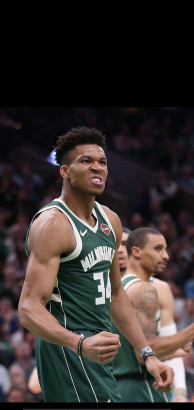 我们的米兰德比进球TOP25（米兰德比25粒经典进球回顾）