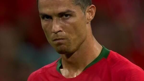 武磊受邀出席上海徐汇区足球超级联赛开幕式，并宣布比赛开幕（武磊出席上海徐汇区足球超级联赛开幕式并宣布开赛）