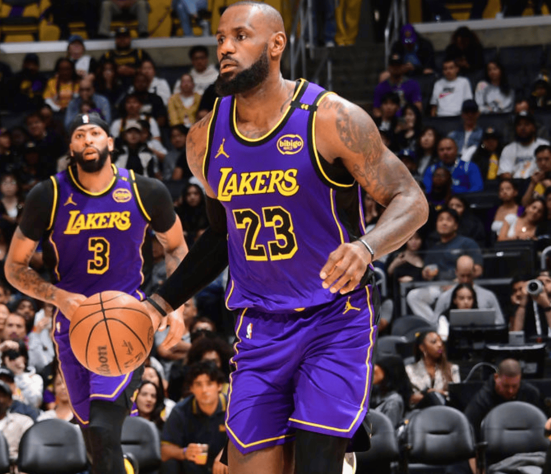 确认了！右膝骨挫伤！NBA最惨强队诞生（确认右膝骨挫伤！NBA最倒霉强队出炉）