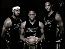 法尔克：很高兴球队能与红牛集团合作，有问题会与克洛普交谈（法尔克：欣见球队携手红牛集团，如有问题将与克洛普沟通）