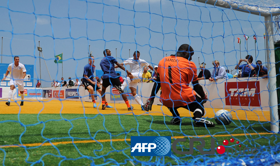 弗洛伦蒂诺：巴萨巅峰期与贿赂裁判高层完全重合，这不正常（弗洛伦蒂诺：巴萨巅峰期与贿赂裁判高层事件完全重叠，这不正常）