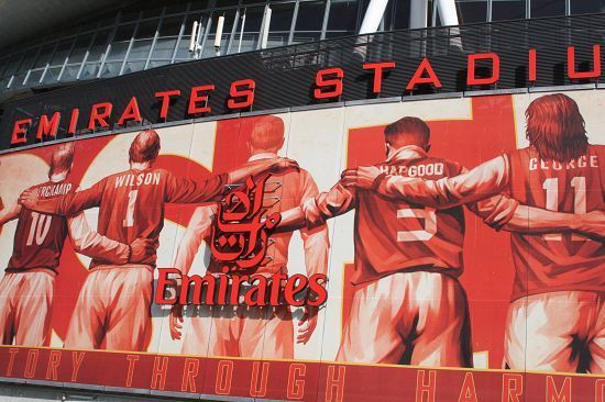 齐达内晒和樊振东打球照片，足球界与乒乓球界梦幻联动，网友：好帅！（齐达内晒与樊振东打球合照：足坛携手国乒上演梦幻联动，网友直呼太帅）